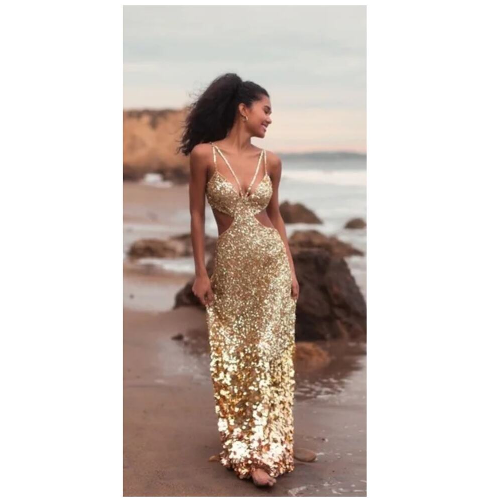 Mac Duggal 6077 Gold Thin Strap Cut Out Gown With Ombre Sequins Size 8